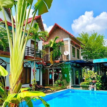 Bed and Breakfast The Pineapple House Ниньбинь Экстерьер фото